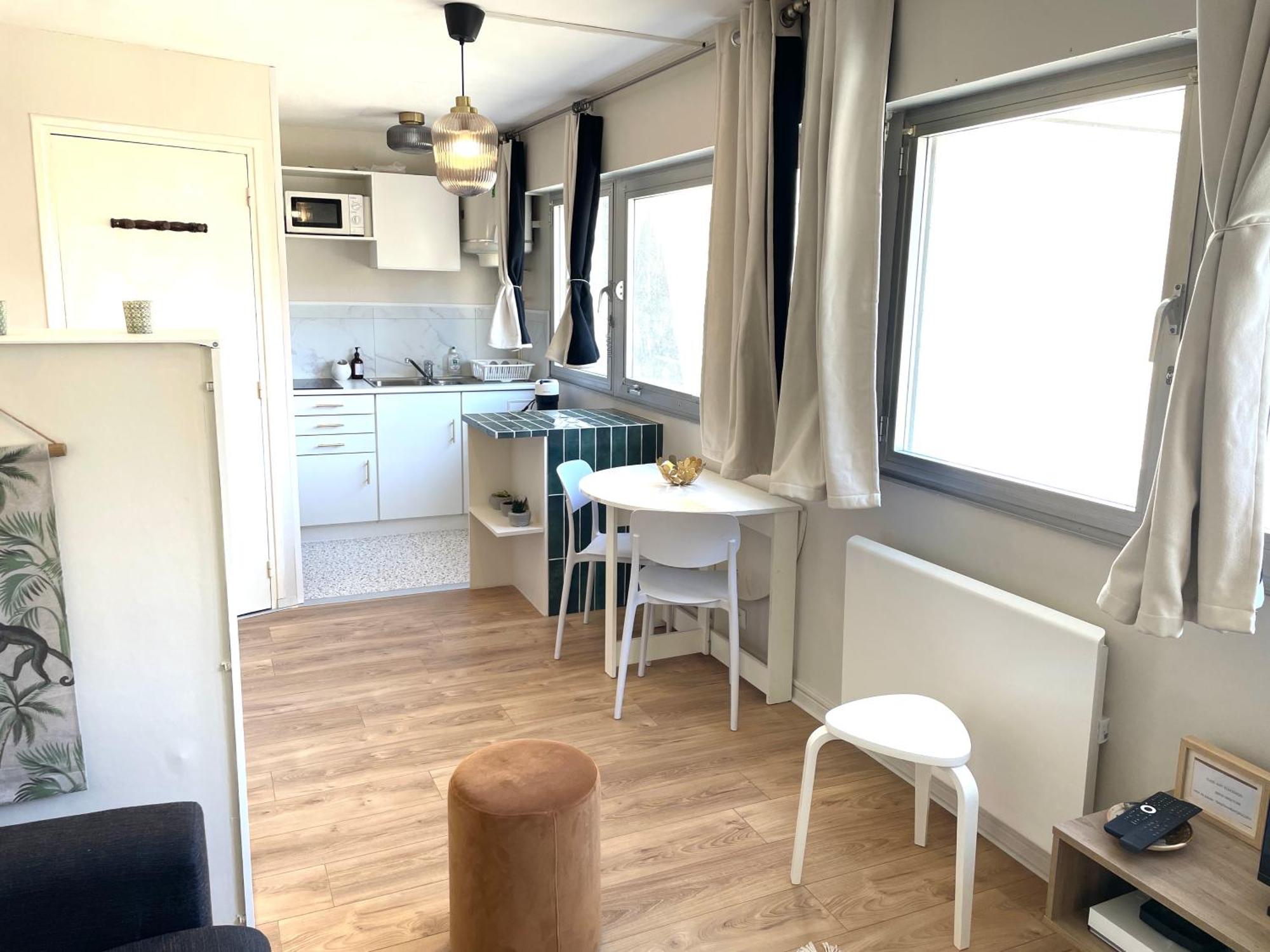 Appartement Calme Plein Centre 50m